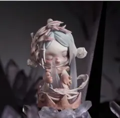 POPMART SKULLPANDA the paradox