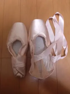 Item thumbnail for item 8aeabff4-de03-4305-928e-cadd1c6b3b17