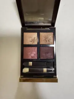 TOM FORD アイカラー クォード 4A ハネムーンのサムネイル