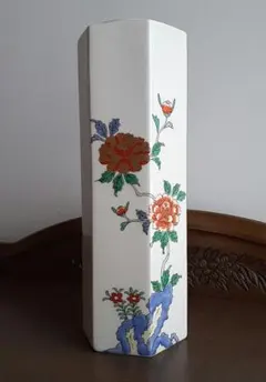 有田焼 深川製磁 花瓶 花生 金彩 牡丹 六角形