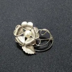 フラワーパールブローチ シルバー レトロ 入園式 卒園式 入学式 卒業式