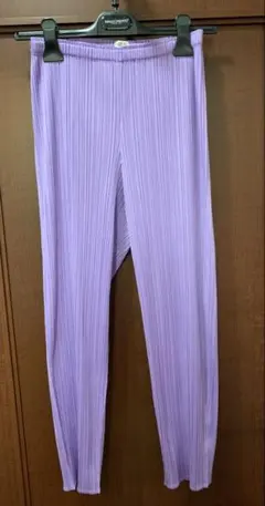 PLEATS PLEASE イッセイミヤケ パンツ サイズ3 - メルカリ