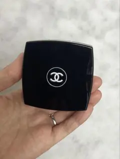 CHANEL アイシャドウ　レキャトルオンブルツイード