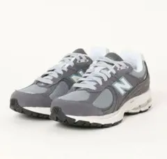 New Balance スニーカー 2002r