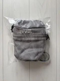 バッグ wake sapporo MOPS WAKE Chalk Bag L.grey wake sapporo MOPS WAKE Chalk Bag L.grey - メルカリ