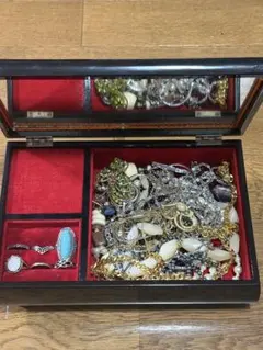 遺品整理　アクセサリー　ヴィンテージ　昭和レトロ　ジュエリーボックス　まとめ