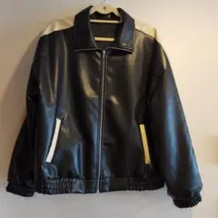 レディース　フェイクレザージャケット