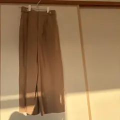 エニィシス　ベージュ ワイドパンツ ボタン付き裏起毛