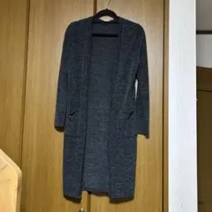 ダークグレー ニット　カーディガン