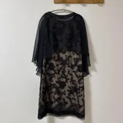 ブラック レース刺繍 膝丈ドレス