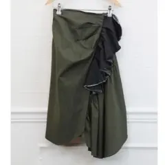 【新品】カーキ スリッド入りスカート