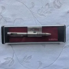 Item thumbnail for item 3d9dd773-7736-482e-9d29-2e5011621611