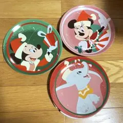 日本未入荷　ディズニーストア　クリスマスプレート2023年版