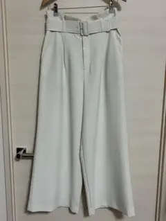 ホワイト ワイドパンツ ベルト付き