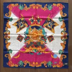 未使用　GIANNI VERSACE 夏限定　ハンカチ　ヴェルサーチェ　太陽　魚のサムネイル