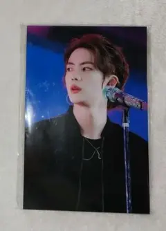 ジン 額縁 アクリルパネル マスター マスタニム JIN BTS 展示会