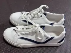 LI-NING ホワイト/ネイビー スニーカーのサムネイル