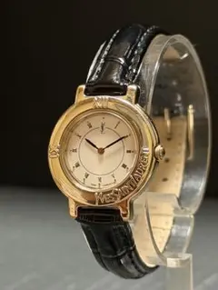 ★超絶美品　Yves Saint Laurent レディース腕時計　動作良好！のサムネイル
