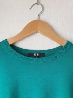 UNIQLOレディース　メリノウール　クルーネックL
