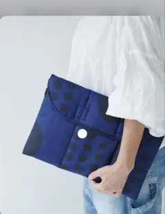 392 plusm /キルティング クラッチバッグM PCケース 13インチ