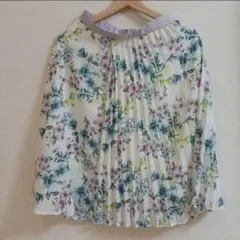 ●アプワイザーリッシェ　ひざ丈プリーツスカート