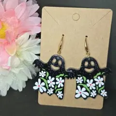 【ラスト】ピアス　イヤリング　ハロウィン　おばけ　花　黒
