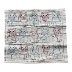 ホビーラホビーレ　招き猫柄刺し子完成品