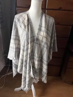 無印良品 ポンチョ型ストール