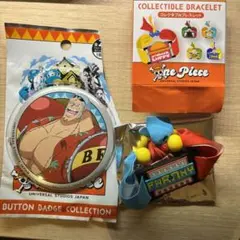 ワンピース　USJ 缶バッジ　ワールドコレクダブルブレスレット　フランキー
