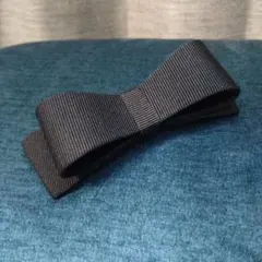 ブラックリボン　ヘアクリップ