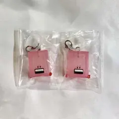 ガチャ　ガシャポン　めじるしアクセサリー　星のカービィ　じはんきほおばり