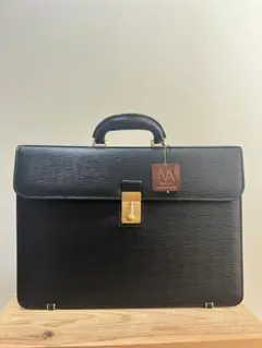 【未使用】NEW ACE エンボス加工レザー ビジネスバッグ ブラック