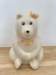 しろくま貯金箱　花冠ネックレス　ピンク黄色