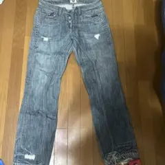 AUTHENTIC END ダメージデニムパンツ