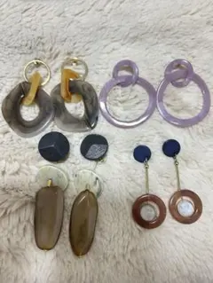 アクリル製マーブル模様イヤリング