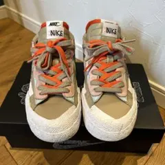 24.5 sacai スニーカー