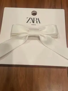 ZARA ホワイトリボンヘアピン
