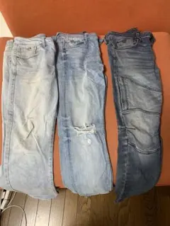 GUESS メンズ デニムパンツ 3本セット 30サイズ位です。のサムネイル