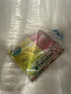 新品未使用　ラッピング　LuLuLun 限定　パック　14枚セット