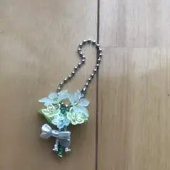 ビーズフラワーブーケ　チャーム