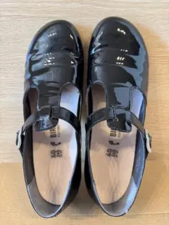 【ほぼ新品】BIRKENSTOCKビルケンシュトック　エナメル　黒　26cmのサムネイル