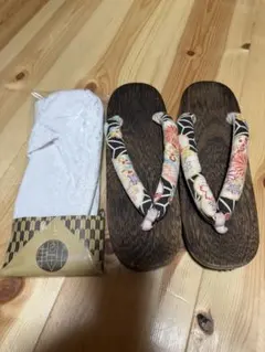 木製下駄 花柄鼻緒付き