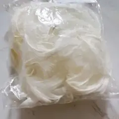 美品❣️ホワイト羽毛 羽シャワー 手芸材料