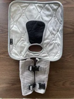 チャイルドシートカバー＆抜け出し防止ベルトカバーグレー