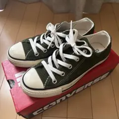 converse スニーカー　コーデュロイ