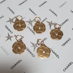 CHANEL ホリデー チャーム 11個セットのサムネイル