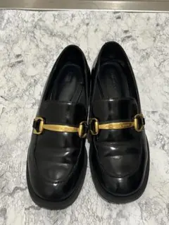 Charles&keith 黒のローファー 36のサムネイル