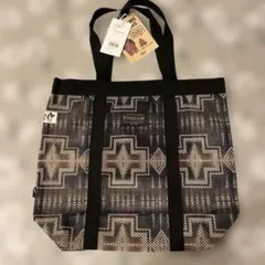 希少　AZUL×Pendleton コラボトートバッグ　新品タグ付き　ブラックのサムネイル