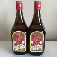 琉球泡盛　菊之露ブラウン　ちいかわコラボボトル(ゴーヤー) 30度　2本セットのサムネイル