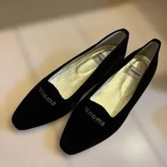 renoma PARIS ベロア パンプス ブラックのサムネイル